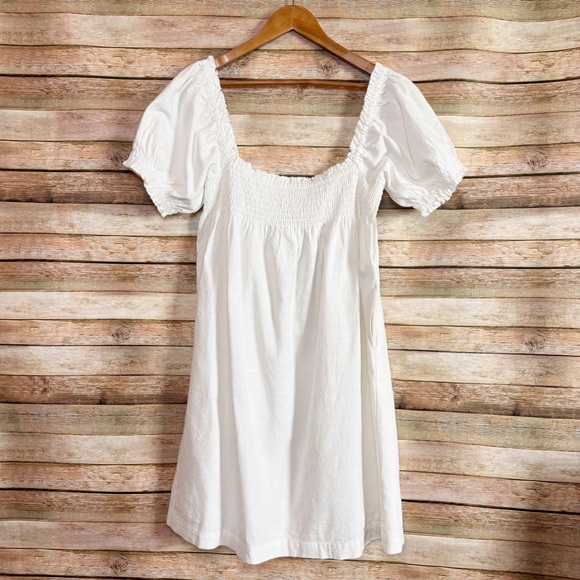 Faherty Dresses & Skirts - Faherty Women's Ramona Egret Cream Ramona Smocked Puff Sleeve Mini Dress XL